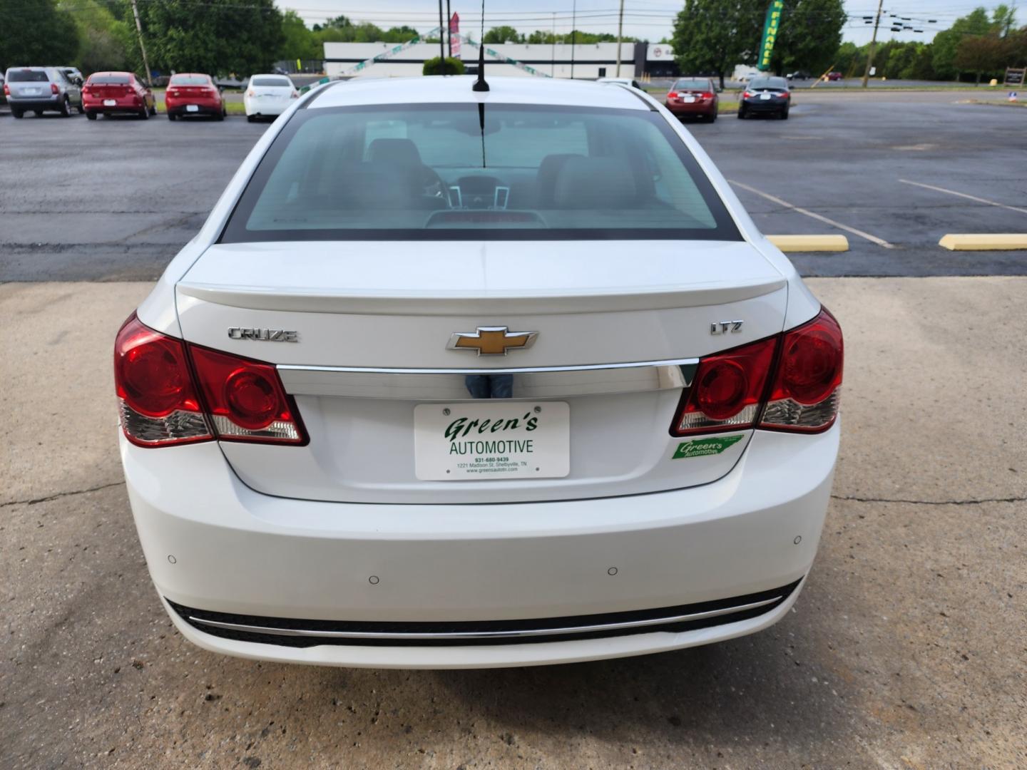 2012 WHITE /Black Chevrolet Cruze LTZ (1G1PH5SC1C7) with an 1.4L L4 DOHC 16V TURBO engine, 6-Speed Automatic transmission, located at 1221 Madison St., Shelbyville, TN, 37160, (931) 680-9439, 0.000000, 0.000000 - Photo#2