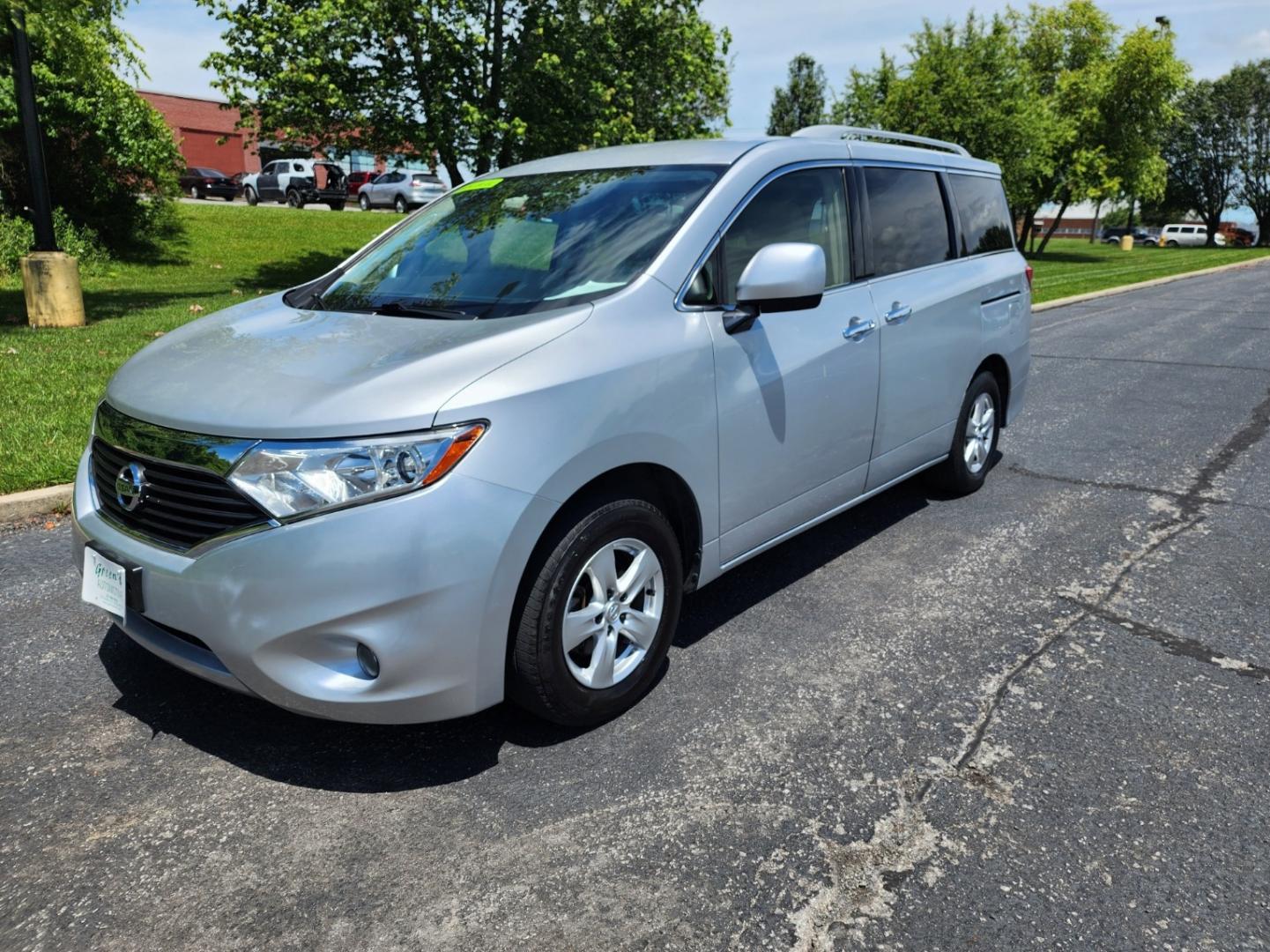 2017 Silver /Gray Nissan Quest S (JN8AE2KPXH9) with an 3.5L V6 DOHC 24V engine, CVT transmission, located at 1221 Madison St., Shelbyville, TN, 37160, (931) 680-9439, 0.000000, 0.000000 - Photo#0