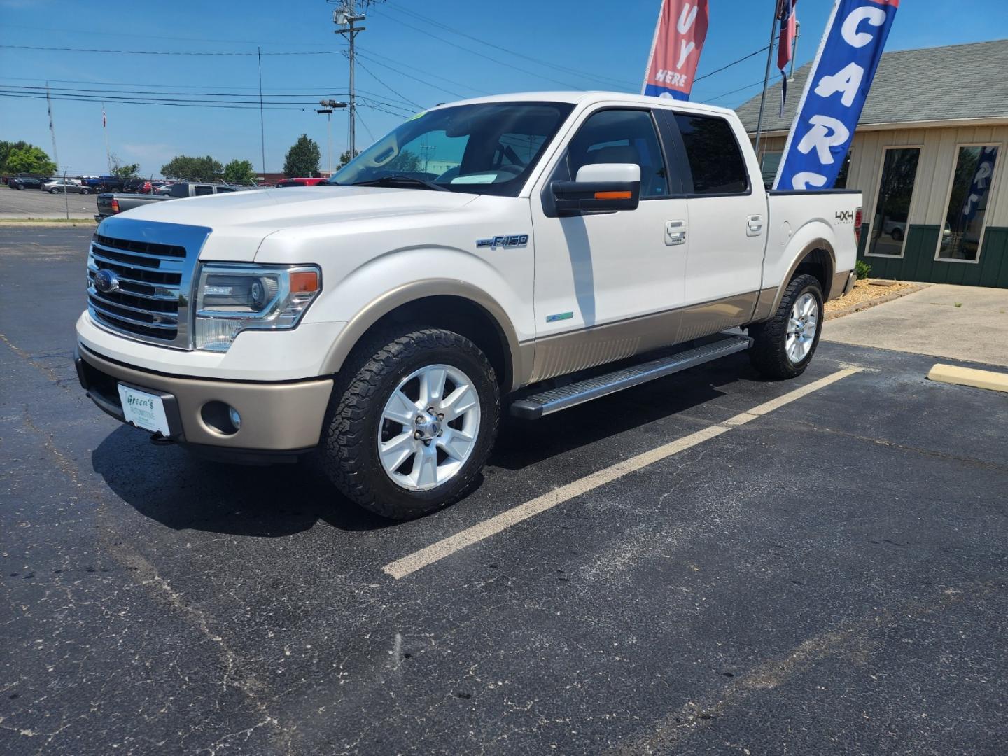 2013 WHITE /BEIGE Ford F-150 Lariat SuperCrew 6.5-ft. Bed 4WD (1FTFW1ET8DK) with an 3.5L V6 TURBO engine, 6-Speed Automatic transmission, located at 1221 Madison St., Shelbyville, TN, 37160, (931) 680-9439, 0.000000, 0.000000 - Photo#0