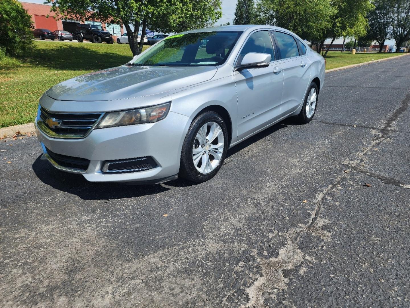 2014 Silver /Black Chevrolet Impala 1LT (1G1115SL3EU) with an 2.5L L4 DOHC 16V engine, 6-Speed Automatic transmission, located at 1221 Madison St., Shelbyville, TN, 37160, (931) 680-9439, 0.000000, 0.000000 - Photo#0