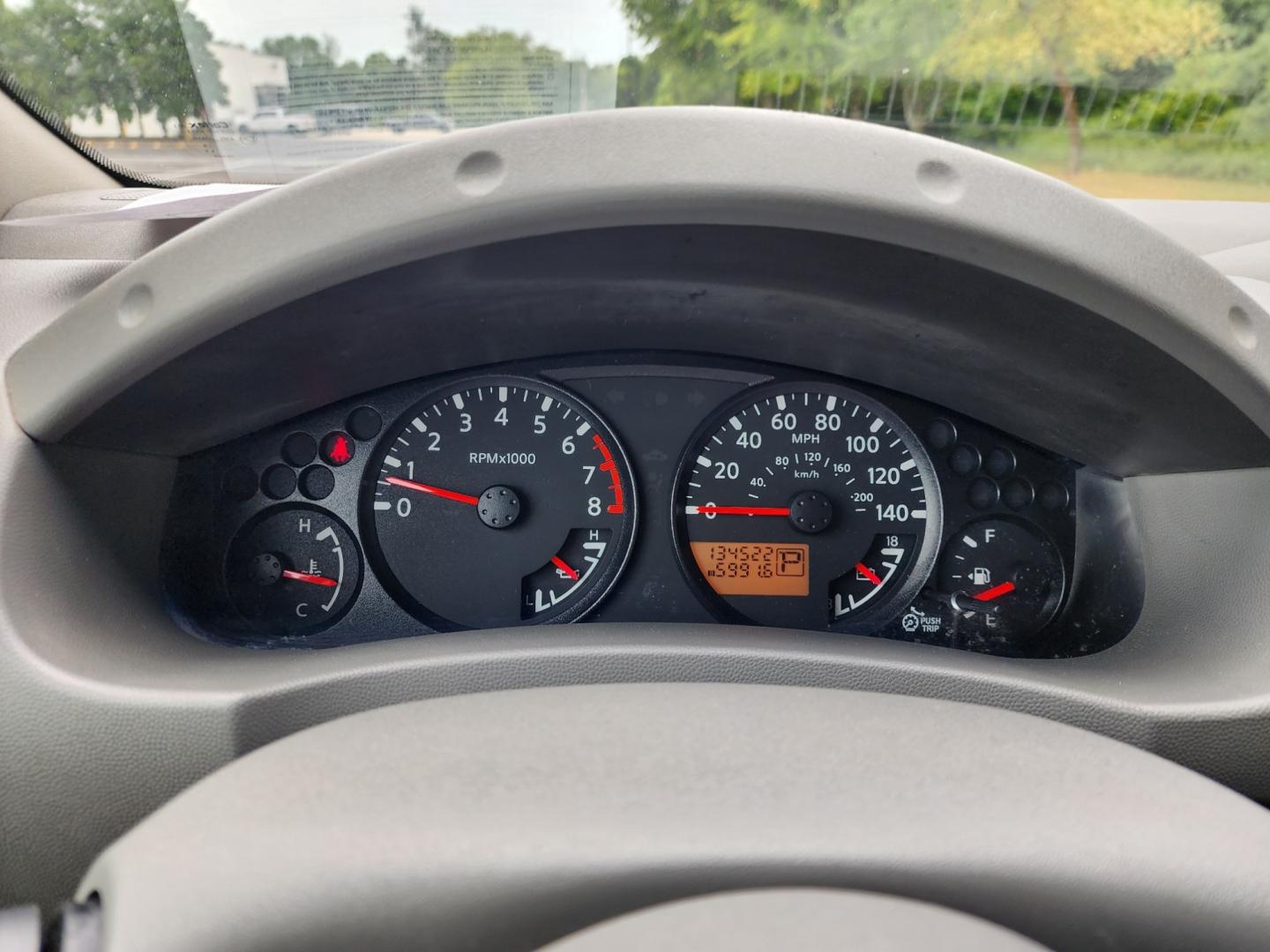 2009 RED /Gray Nissan Frontier SE Crew Cab 2WD (1N6AD07U09C) with an 4.0L V6 DOHC 24V engine, 5-Speed Automatic transmission, located at 1221 Madison St., Shelbyville, TN, 37160, (931) 680-9439, 0.000000, 0.000000 - Photo#7