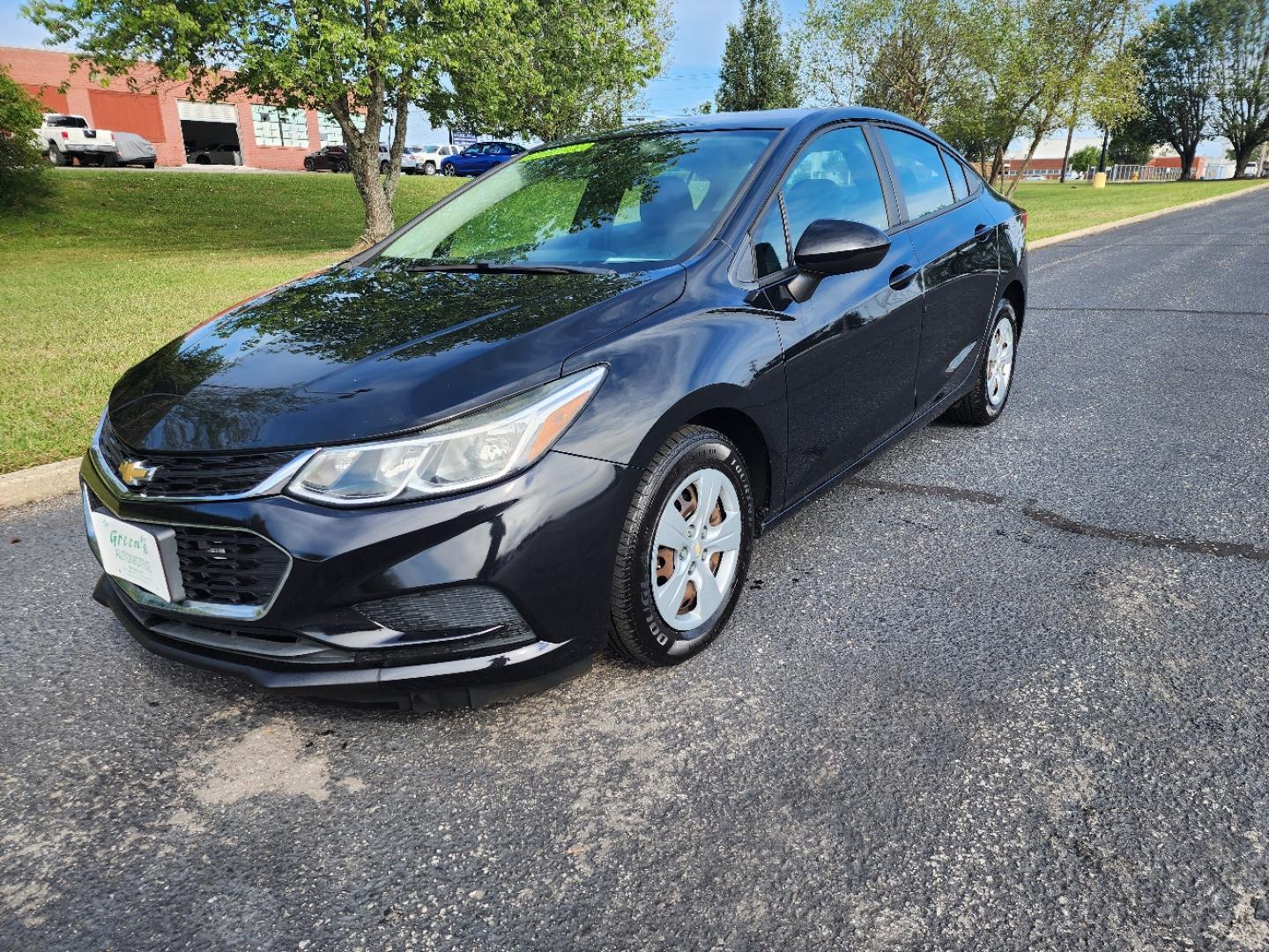 2018 BLACK /Black Chevrolet Cruze LS Auto (1G1BC5SM8J7) with an 1.4L L4 DOHC 16V TURBO engine, 6A transmission, located at 1221 Madison St., Shelbyville, TN, 37160, (931) 680-9439, 0.000000, 0.000000 - Photo#0