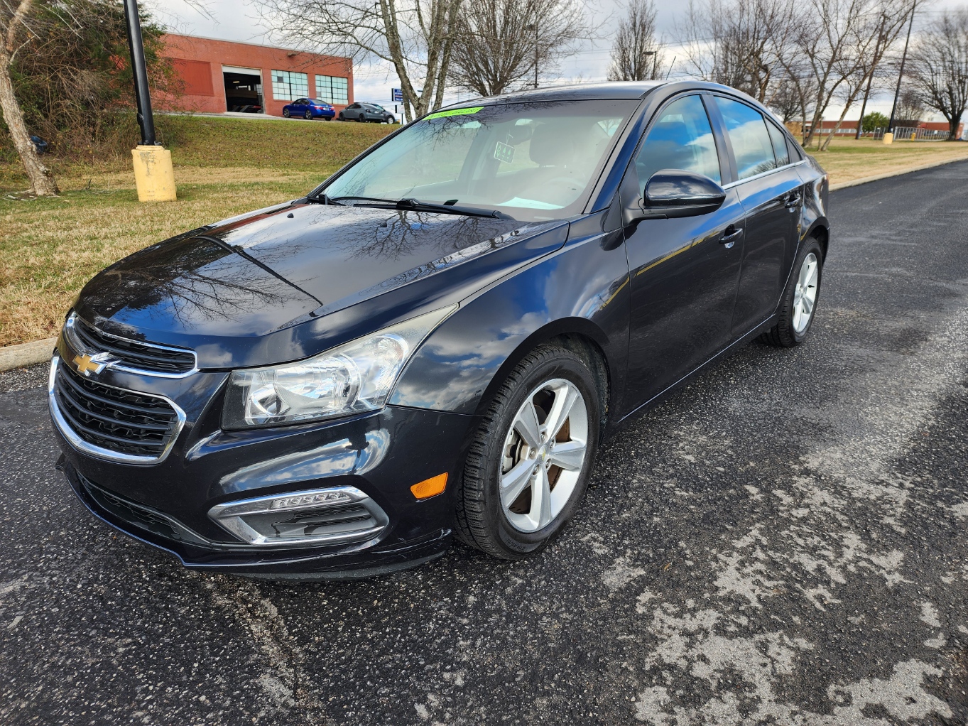 photo of 2015 Chevrolet Cruze 2LT Auto