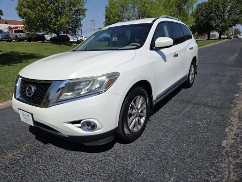 2014 Nissan Pathfinder SL 2WD